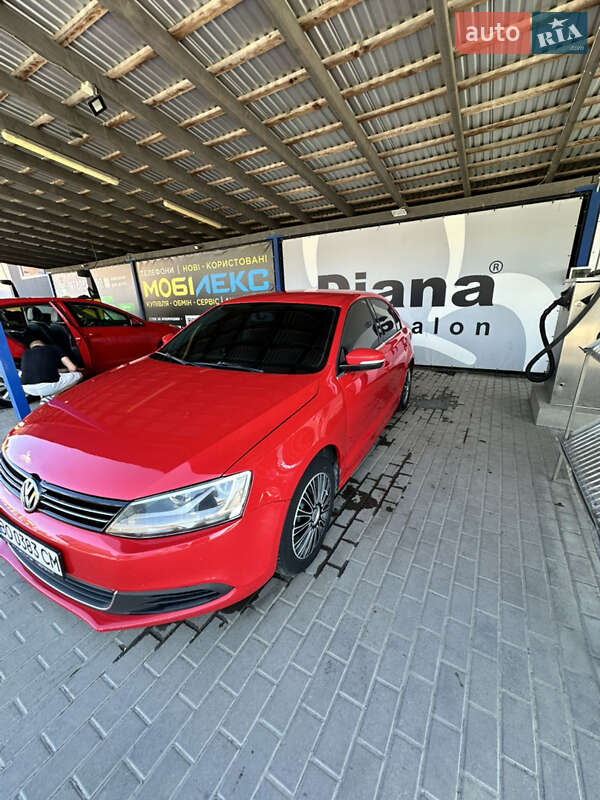 Седан Volkswagen Jetta 2012 в Тернополе