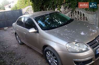 Седан Volkswagen Jetta 2009 в Днепре