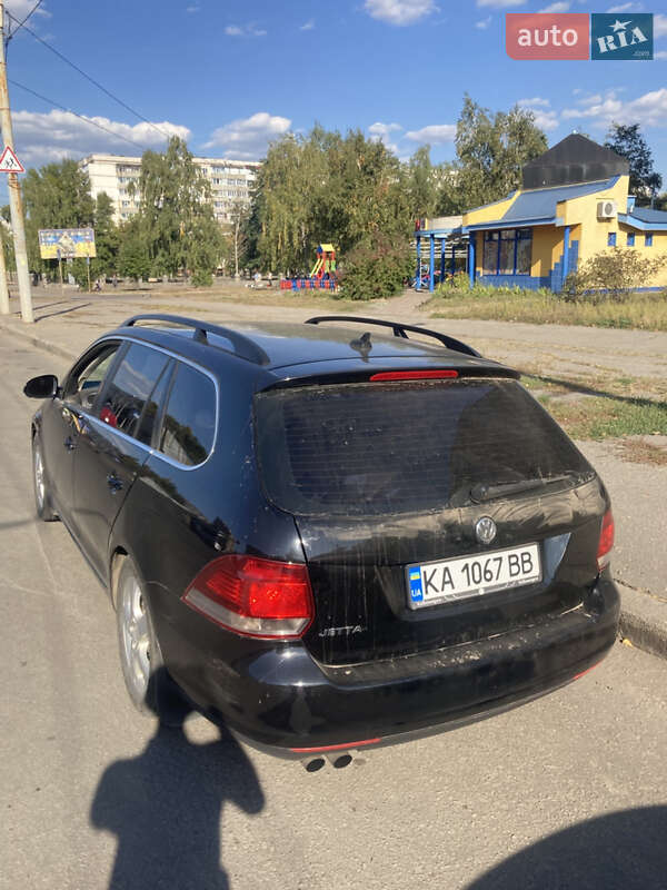 Універсал Volkswagen Jetta 2014 в Києві