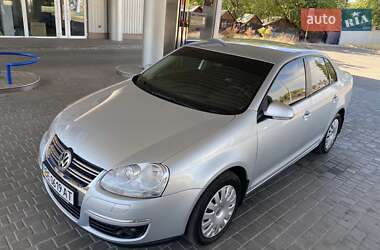 Седан Volkswagen Jetta 2009 в 