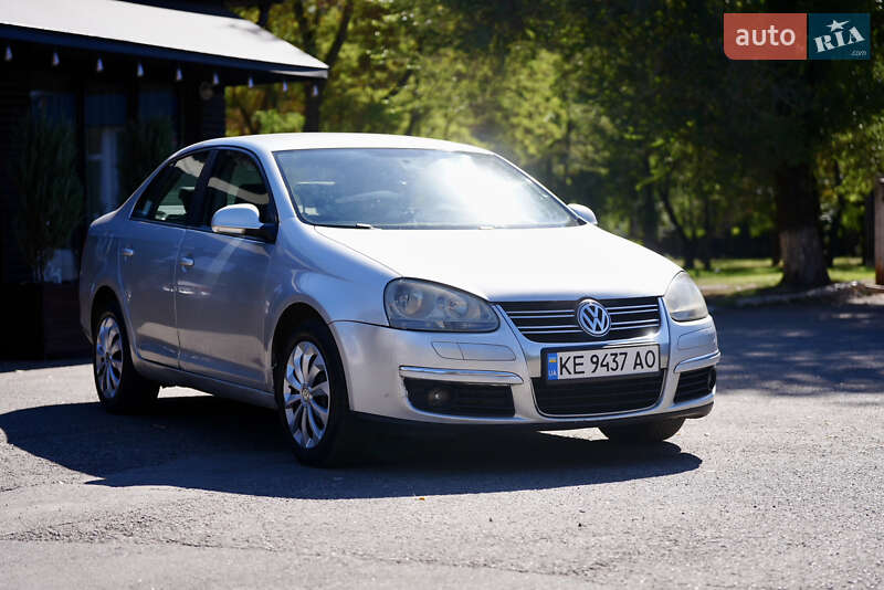 Седан Volkswagen Jetta 2007 в Кривом Роге