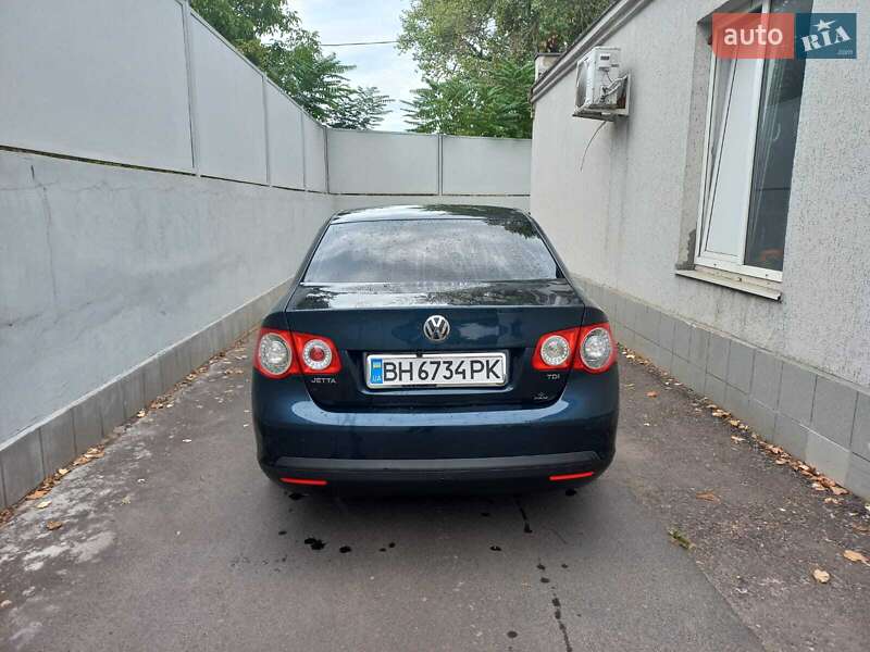 Седан Volkswagen Jetta 2009 в Одесі