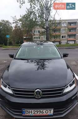 Седан Volkswagen Jetta 2016 в Одесі