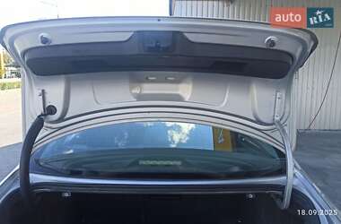 Седан Volkswagen Jetta 2011 в 