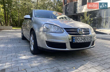 Седан Volkswagen Jetta 2006 в 