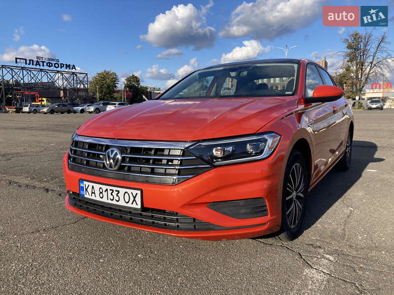 Седан Volkswagen Jetta 2019 в Києві