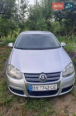 Седан Volkswagen Jetta 2006 в Хмельницком