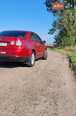 Седан Volkswagen Jetta 2009 в 