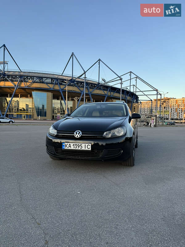 Универсал Volkswagen Jetta 2010 в Харькове