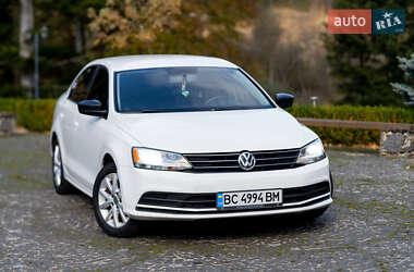 Седан Volkswagen Jetta 2015 в 