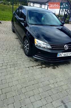 Седан Volkswagen Jetta 2016 в Мостиске