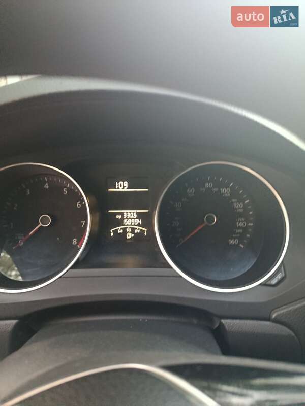 Седан Volkswagen Jetta 2015 в Києві