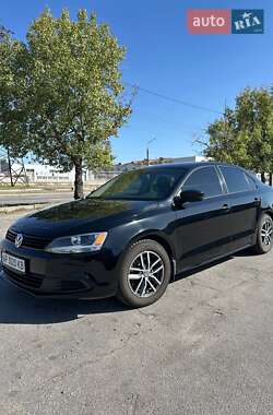 Седан Volkswagen Jetta 2014 в 