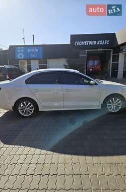 Седан Volkswagen Jetta 2016 в Марганце