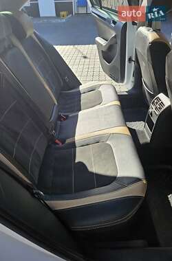 Седан Volkswagen Jetta 2016 в Марганце