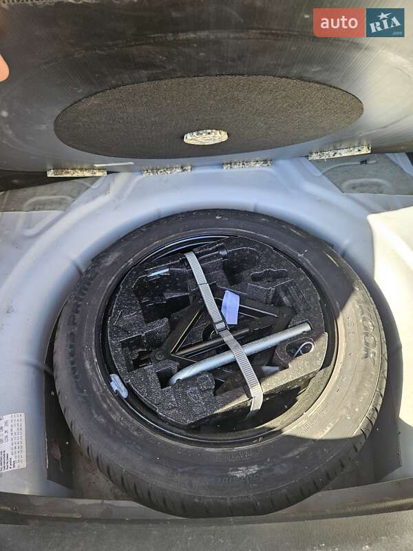 Седан Volkswagen Jetta 2016 в Марганці