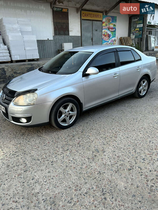 Седан Volkswagen Jetta 2007 в 
