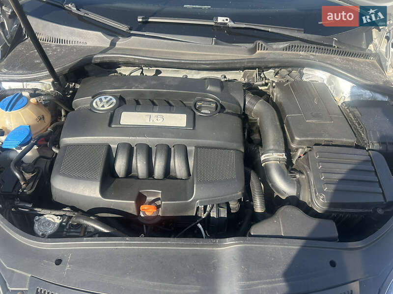 Седан Volkswagen Jetta 2007 в Одесі