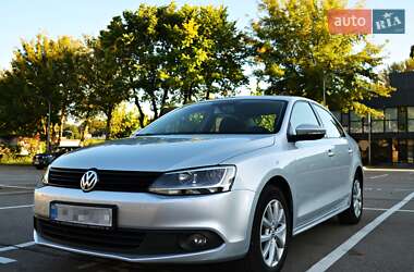 Седан Volkswagen Jetta 2011 в Киеве