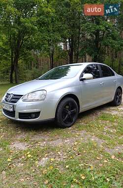 Седан Volkswagen Jetta 2006 в 