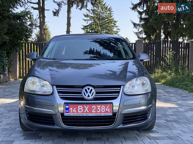 Седан Volkswagen Jetta 2007 в Староконстантинове