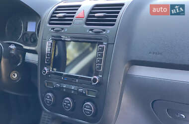Седан Volkswagen Jetta 2007 в 