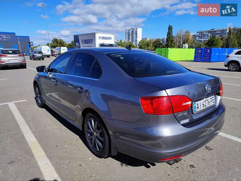 Седан Volkswagen Jetta 2012 в Киеве фото 3 Седан Volkswagen Jetta 2012 в Киеве
