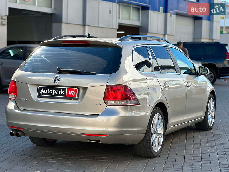 Универсал Volkswagen Jetta 2013 в Одессе