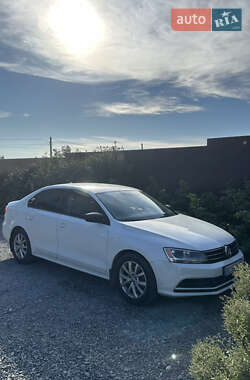 Седан Volkswagen Jetta 2014 в Львові