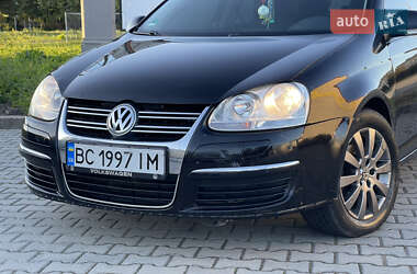Седан Volkswagen Jetta 2008 в 