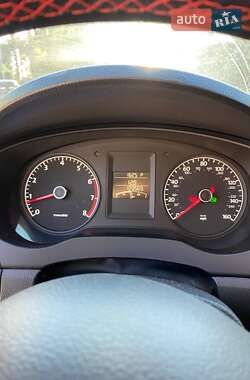 Седан Volkswagen Jetta 2014 в 