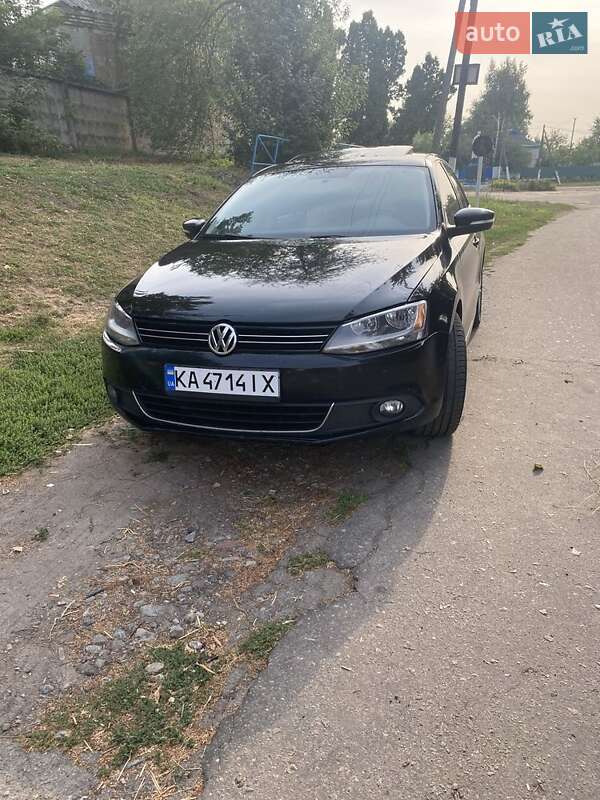 Седан Volkswagen Jetta 2012 в Яготине
