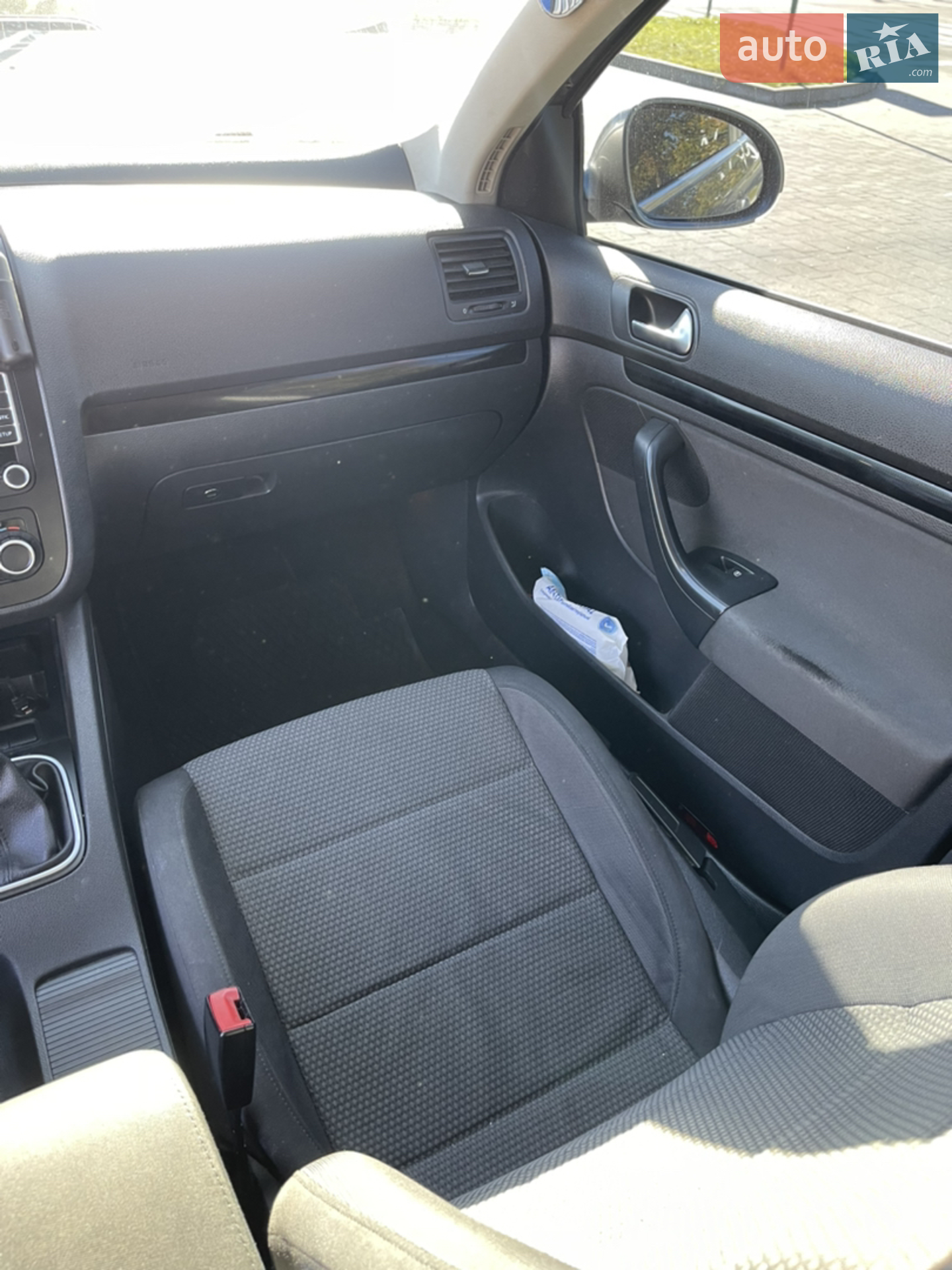2010 Volkswagen Jetta - мініатюра 23