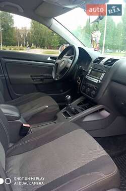 Седан Volkswagen Jetta 2008 в 