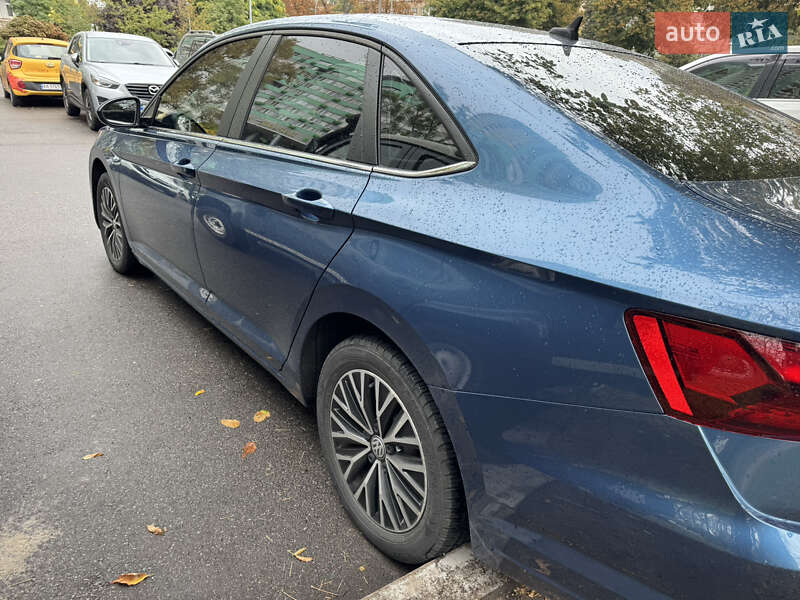Седан Volkswagen Jetta 2019 в Києві фото 6 Седан Volkswagen Jetta 2019 в Києві