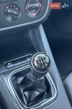 Седан Volkswagen Jetta 2005 в 