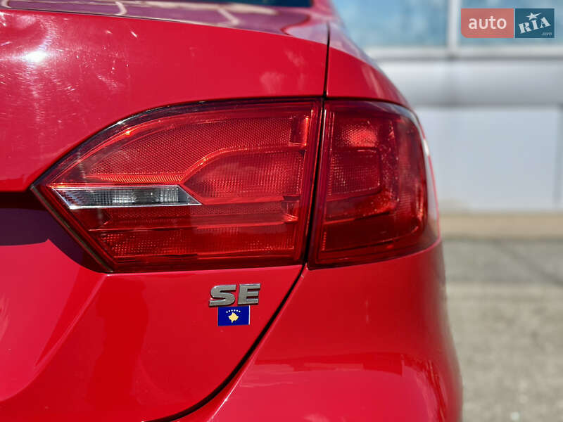 Седан Volkswagen Jetta 2014 в Киеве фото 19 Седан Volkswagen Jetta 2014 в Киеве