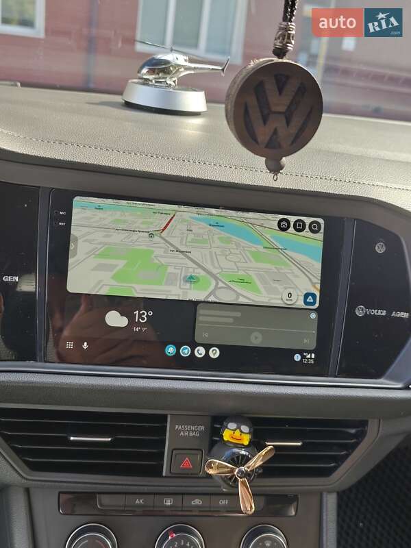 Седан Volkswagen Jetta 2018 в Киеве