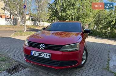 Седан Volkswagen Jetta 2012 в 