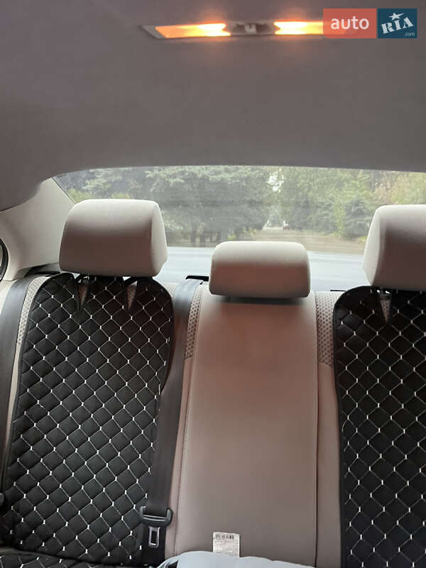 Седан Volkswagen Jetta 2013 в Каменском фото 5 Седан Volkswagen Jetta 2013 в Каменском