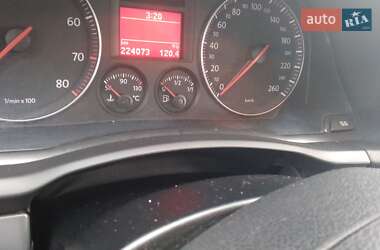 Седан Volkswagen Jetta 2006 в 