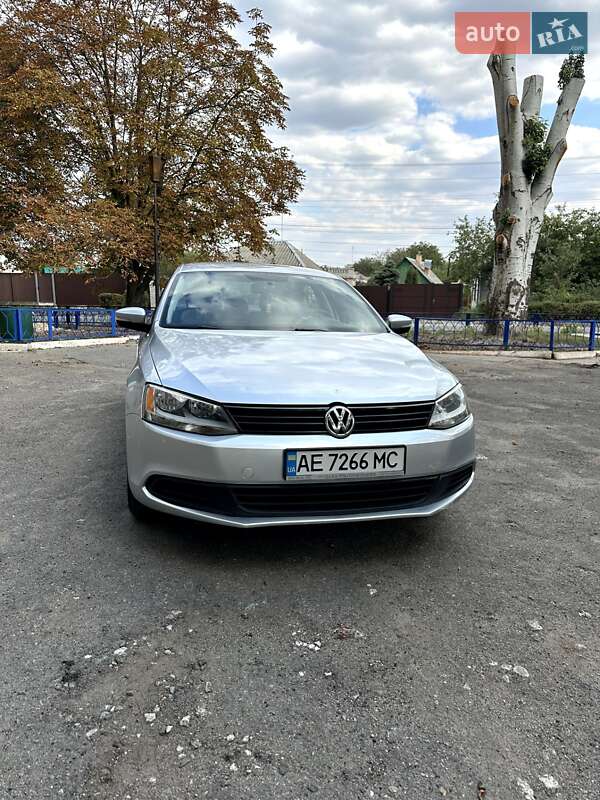 Седан Volkswagen Jetta 2012 в Знаменовке фото 12 Седан Volkswagen Jetta 2012 в Знаменовке