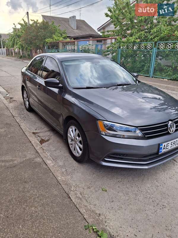 Седан Volkswagen Jetta 2015 в Киеве
