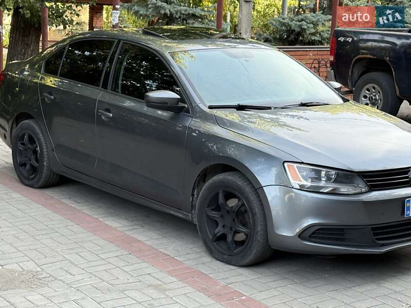 Седан Volkswagen Jetta 2013 в Запорожье