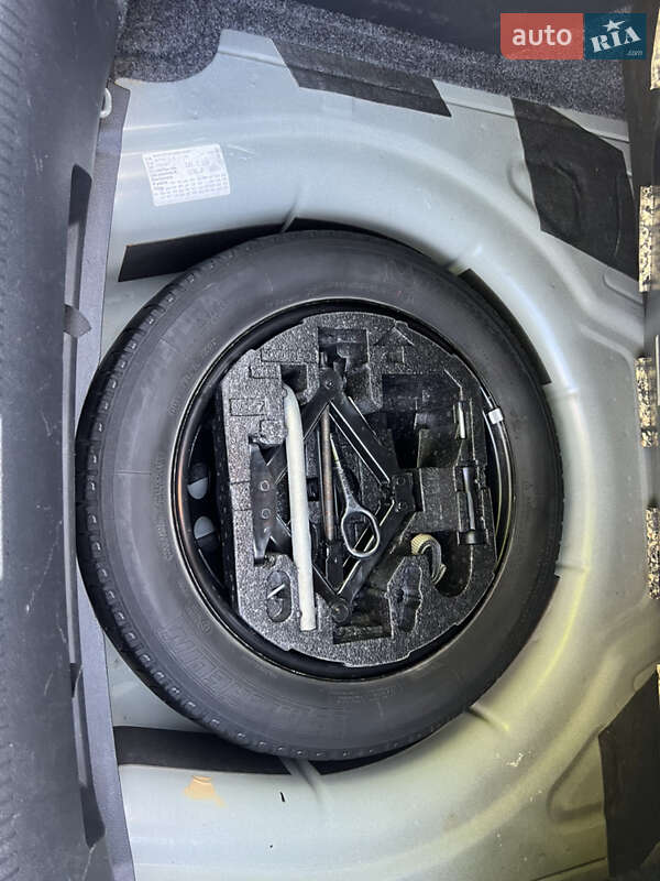 Седан Volkswagen Jetta 2016 в Рівному фото 10 Седан Volkswagen Jetta 2016 в Рівному