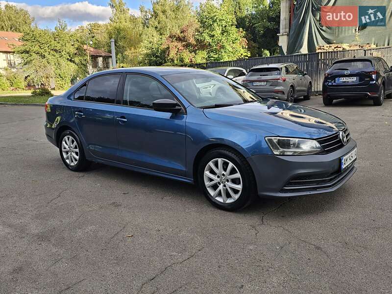 Седан Volkswagen Jetta 2014 в Киеве