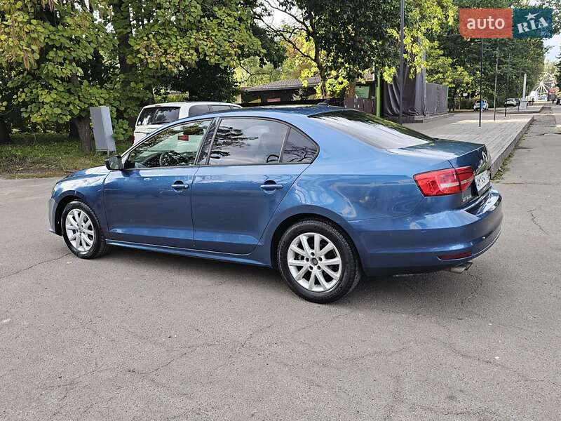 Седан Volkswagen Jetta 2014 в Киеве