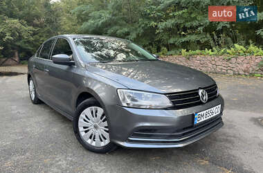 Седан Volkswagen Jetta 2016 в Киеве
