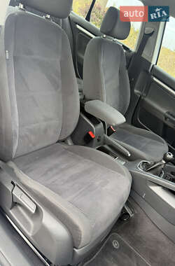Седан Volkswagen Jetta 2006 в 