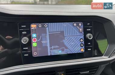 Седан Volkswagen Jetta 2019 в 